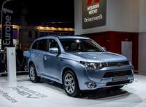 Mitsubishi Outlander  World Premiere  auf dem Automesse Paris (11.10.2012)