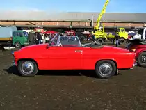 Cabriolet �koda  Felicia  aus dem Landkreis Nordwestmecklenburg (NWM) gesehen beim 6. Oldtimertreffen im ex. KIW  Vorw�rts  in Schwerin [07.10.2012]