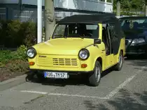 Obwohl der 11.September 2012 ein sonniger Tag stand dieser Trabant mit geschlossenem Verdeck in G�hren.