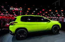 Der Peugeot 2008 hat eine ungewöhnliche seitenansicht mit dem höheren Fensterniveu. (Gesehem auf dem Pariser Automesse am 11.10.2012)