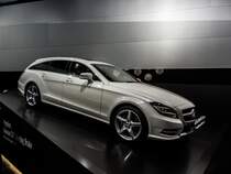 Mercedes-Benz CLS Shooting Brake, gesehen auf dem Pariser Automesse am 11.10.2012