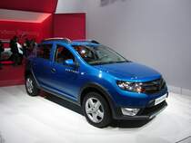 Dacia Sandero, gesehen auf dem Pariser Automesse am 11.10.2012