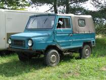 Gelndewagen LUAZ-969 beim 12. Perleberger Oldtimer- und Militrfahrzeugtreffen, Flugplatz Perleberg [10.07.2010]
