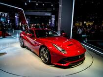 Ferrari F12 Berlinetta. (Automesse Paris am 11.10.2012)