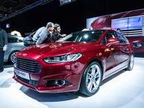 Frontansicht, Fnftrer Ford Mondeno. (Automesse Paris 11.10.2012)