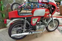 Simson 125, Eigenbau aus der  DDR  von 1979, 2-Zyl.2-Takt-Motor mit 125ccm und 15PS, 4-Gang-Getriebe, Vmax.125Km/h, Technik-Museum Merseburg, Mai 2012