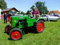 HELA-D16; 17PS; Bj.1955, erreicht eine H�chstgeschwindigkeit von 20km/h, und wurde mit einer Auflage von 1520 St�ck produziert; 120624