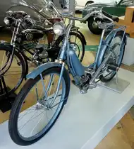 Rex Standard, Mofa aus M�nchen, Baujahr 1952, Motor mit 40ccm und 0,9PS, Vmax.25Km/h, Automuseum Schramberg, Mai 2012