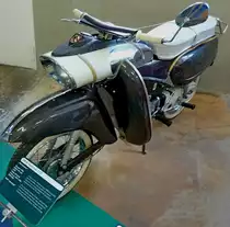 DKW Hummel 115, Baujahr 1964, Motor mit 49ccm und 2PS, Vmax.40Km/h, Spitzname  Blechbanane , Automuseum Schramberg, Mai 2012