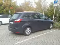 Ford Focus C-Max, mit einer Schiebet�r hinten. (17.10.2012)