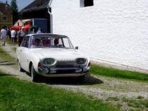 FORD-Taunus-P3, auch „Badewanne“ bezeichnet, wurde im Zeitraum von 196064 produziert; 120624