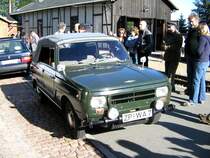 Viele der staunenden Betrachter sahen zum ersten Mal einen Wartburg 400 Jagdwagen, Schnheide 08.10.06