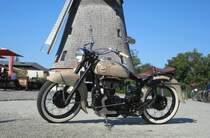 AWO Sport Bj 1958, Umbau 2011, Fahrgestell und Antrieb original; Blechteile, Sitze und Lackierung Eigenbau; elektr Zndung
-Aufnahme August 2012, Straupitz /Spreewald