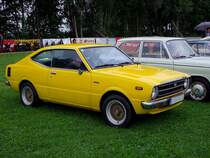 Toyota Corolla-Coupe Bj.1977 trifft zur leider verregneten Wadholz-Classic2012 ein; 120715