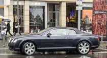 Bentley Continental Cabriolet, gesehen am 03.11.2012.