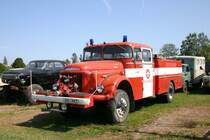 Finnisches Volvo Tanklschfahrzeug hier im Freiluftmuseum Jrva bei Paide / Estland
am 7.6.2007