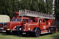 Beim Oldtimertreffen am 15.6.1990 in Castrop Rauxel nahm
auch diese interessante Krupp Drehleiter teil.