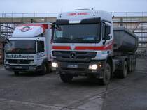 Mercedes-Kipper bei einem Reifenhandel,am 07.Januar 2013,in Bergen/Rgen.