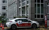 Opel Ampera wird  getankt  am 03.11.2012