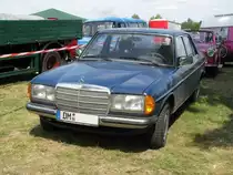 Limousine MB ... aus dem Landkreis Demmin (DM),fotografiert beim 16. Oldtimer- und Traktorentreffen, Alt Schwerin/Meckl. [08.08.2009]