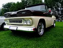 Chevrolet Apache 10; Baujahr 1961 hat sich zur Wadholz-Classic-2012 eingefunden; 120715