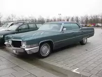 Limousine Cadillac ... aus dem ehem. Landkreis Bad Doberab (DBR),gesehen beim 4. Oldtimer & Winterteilemarkt, HanseMesse, Rostock-Schmarl [06.01.2013]