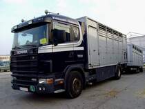 SCANIA 144L-460 mit Viehtransportaufbau u. dazugehrigem Anhnger; 120323