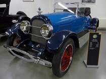 Marmon 34 Speedster, Autosammlung Steim in Schramberg, 6.3.11 
Baujahr 1922 
6 Zylinder, 75 PS aus 5600ccm. 
140 km/h schnell und 1400 kg schwer.