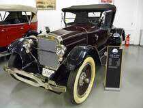 Wills St. Claire A68 Roadster, Autosammlung Steim in Schramberg, 6.3.11 
Baujahr 1921 
V8 Zylinder, 67 PS aus 434 ccm. 
130 km/h schnell und 1400 kg schwer.