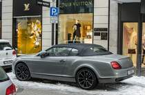 Bentley Continental GT mit Matt Lackierung. Foto: 21.01.2013