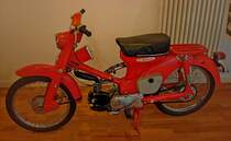 Honda 55, gebaut Anfang 1960, 54ccm, Vmax.65Km/h, Automuseum Fritz B.Busch, Aug.2012