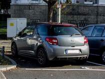 Citroen DS3 in Grau-Braun Farbkombination. Datum: 13.11.2012