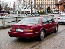 Cadillac STS (Seville Touring Sedan) Rckansicht, aufgenommen am 29.10.2013.