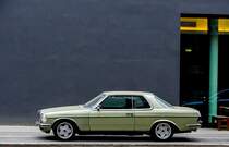 Mercedes-Benz W123 (E-Klasse) anspruchsvoll getunt. Aufnahme: 23.10.2012