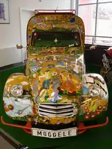 Citroen AK 400, Autosammlung Steim in Schramberg, 6.3.11 
Baujahr 1974
War nach 6 Jahren eigentlich schon schrottreif, wurde dann aber komplett restauriert und ab 1981 als Drehorgeltransporter genutzt.