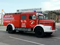 STEYR586 der FF-St.Martin/Innkreis weist auf das bevorstehende Abschnitts-Feuerwehrfest hin; 120630