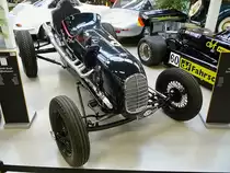 Miller Sprintcar, Autosammlung Steim in Schramberg, 6.3.11 
Baujahr 1937 
4 Zylinder, 90 PS aus 3300 ccm. 
170 km/h schnell und 550 kg schwer. 