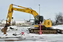 New Holland E 235 SR Raupenbagger am Bahnhof Odendorf - 26.01.2013