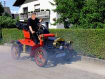 MAXWELL Runabout; Bj.1908  braucht noch ein paar Feineinstellungen um an einer Oldtimerrundfahrt teilnehmen zu knnen; 120526