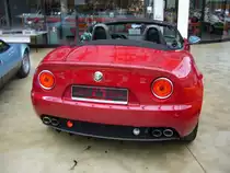 Heckansicht eines Alfa Romeo 8C Competizione Spider. 2008 - 2010. Classic Remise D�sseldorf am 03.03.2013.