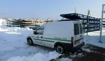 Streifenfahrzeug eines Sicherheitsdienstes am 22.02.13 in Mukran auf R�gen, Typ Opel Combo.