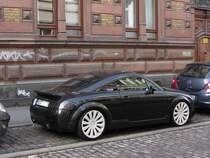Audi TT Coup, erste Generation, Tuning aus Mainz. Foto: 20.10.2012.