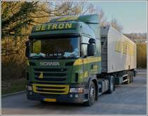 Scania G 400 stand am 04.03.2012 auf einem Rastplatz.