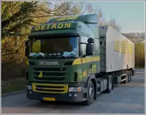 Scania G 400 stand am 04.03.2012 auf einem Rastplatz.