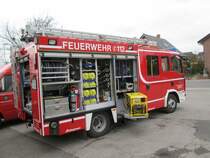 Lschgruppenfahrzeug (LF 10/6) der Freiwilligen Feuerwehr Nettetal, Lschgruppe Leuth.

Technische Daten:

MAN TGL 8.180
Aufbau durch die Firma Schlingmann
Lschmittel:

1.000 Liter Lschwasser
120 Liter Schaummittel
Ausstattung:

Feuerlschpumpe Schlingmann FPN 10-1000
hydraulisches Rettungsgert
Stromaggregat mit Zubehr
Beleuchtungsmaterialien
Das LF 8/6 ist in Leuth am 3.3.13 von mir aufgenommen worden