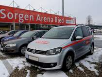 VW-Touran-TDI von ORF-O; anlssliche eines Bundesligafuballspieles in Ried; 130216