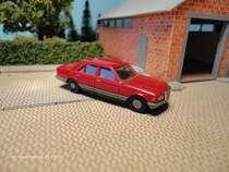 Mercedes-Benz 280 S von Herpa 1:87 (Foto vom 25.2.2013)