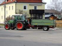 Fendt-310VARIO mit Brantner Einachs-Kipper; 130315