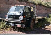 Old and Rusty: Dodge L 600 zu finden bei der groen Fahrzeugsammlung der 'Gold King Mine' in Jerome, Arizona / USA. Aufgenommen am 23. September 2011.