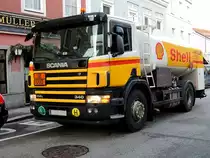 SCANIA 114L 340; stellt am Heilig-Abend noch eine Heiz�llieferung zu; 121224